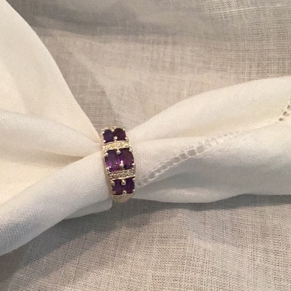 Amethyst silver ring - Picture 1 of 7